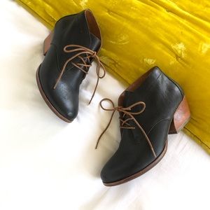 Kork Ease Helene Black Lace Up Leather Bootie Heel